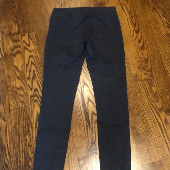 Aritzia Talula grey leggings w/ seams - Picture 5 of 7